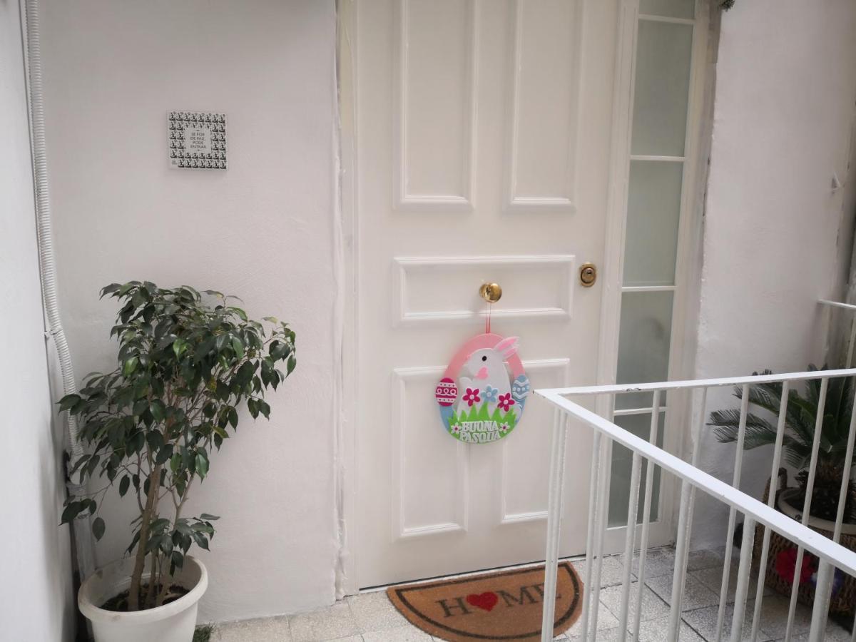 Il Centro Guest House Naples Exterior photo