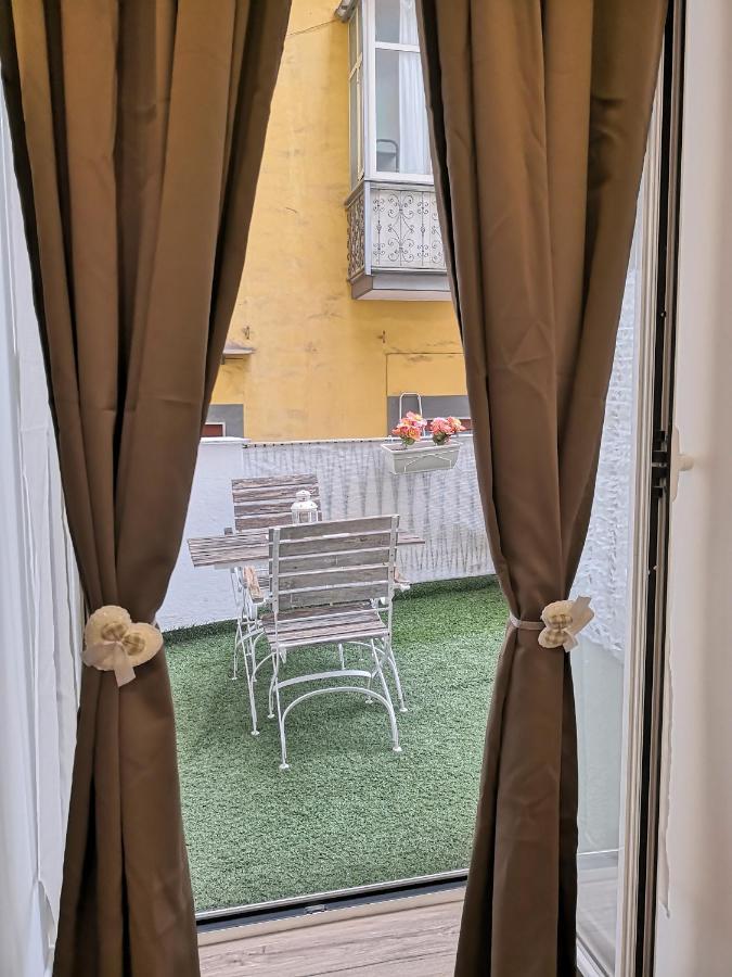 Il Centro Guest House Naples Exterior photo